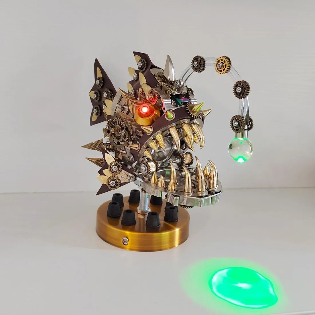 3D Metal Puzzles for Adults, 700 Pieces Lantern Fish Mechanical Building Model DIY Assembly Jigsaw Craft Model Kits Steampunk Christmas Halloween Home Decorations Gifts