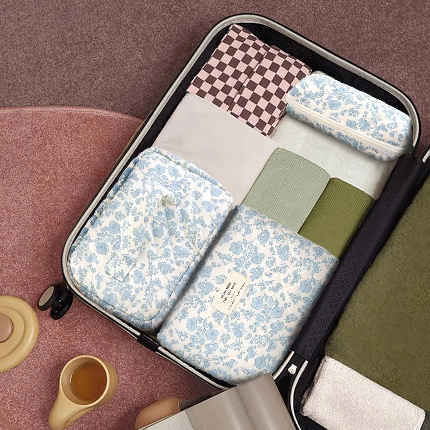 3Pcs Cotton Quilted Makeup Bag Large Travel Cosmetic Bag Coquette Makeup Pouch Cute Aesthetic Floral Toiletry Bag for Women Girls