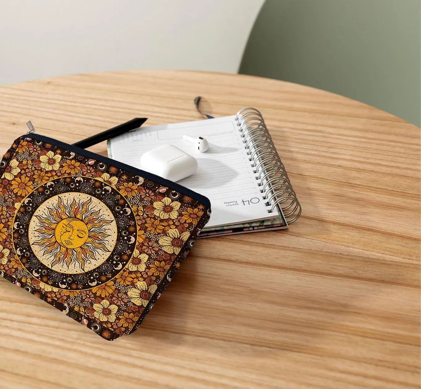 Ayxvt Sun and Moon Makeup Bag, Hippie Flower Pouch Floral Cosmetic Bag, Boho Gifts for Women Teen Girls