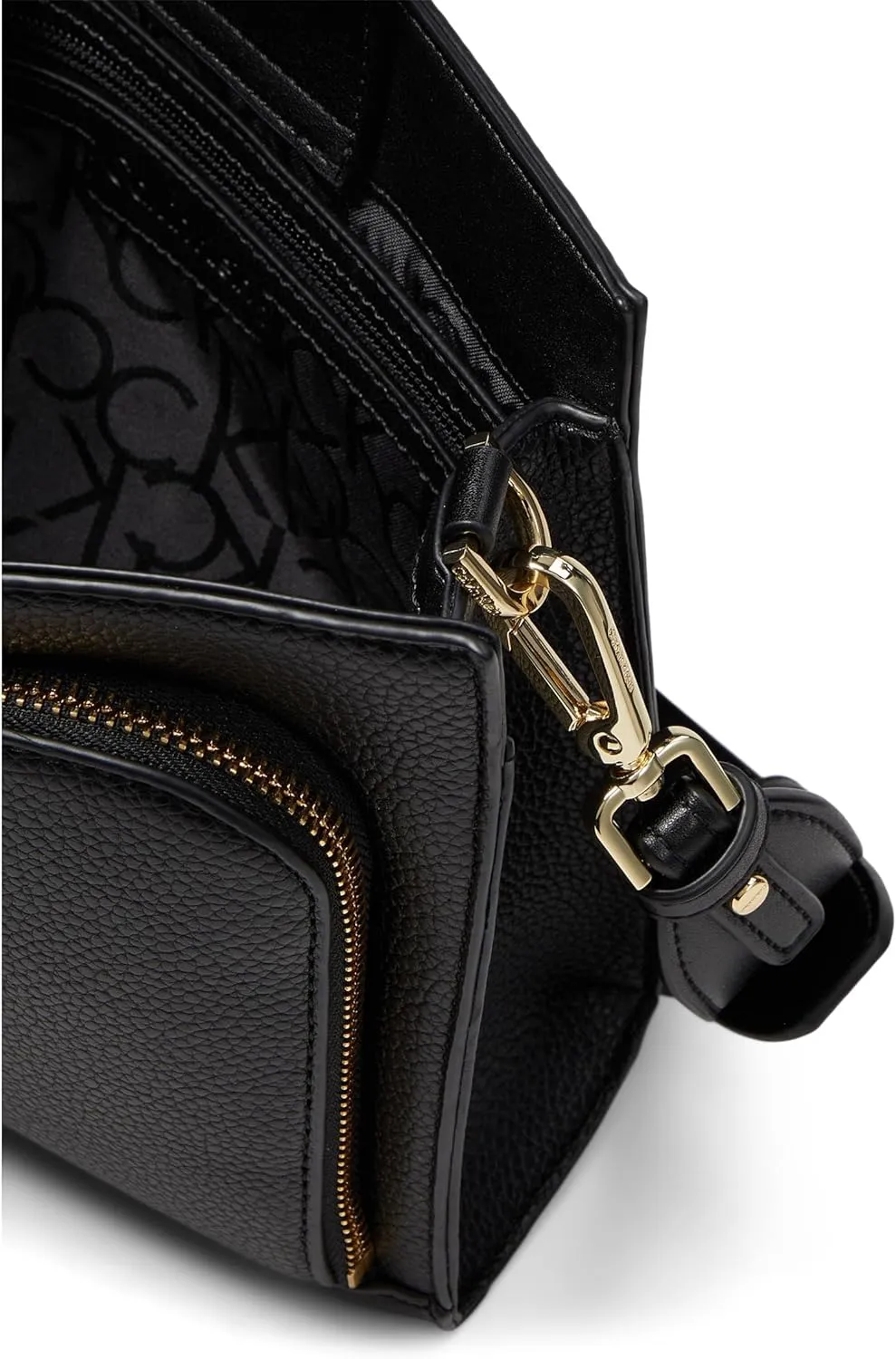Bay Crossbody