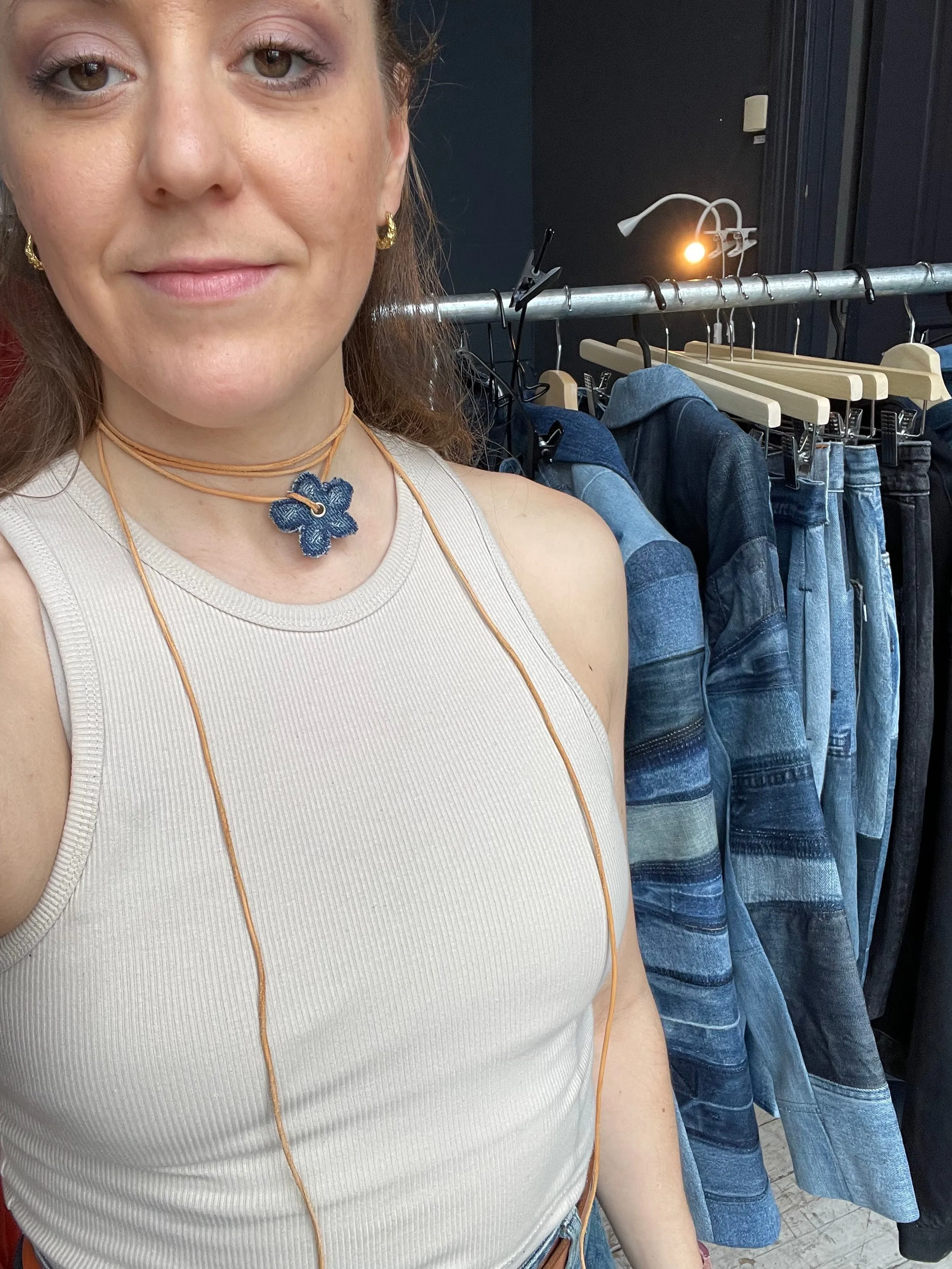 Choker necklace blue