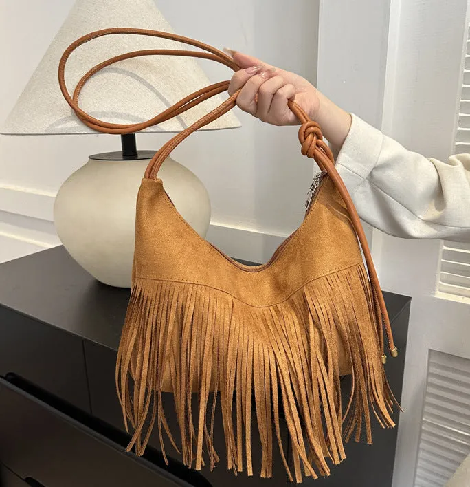 CL1248 - Bohemian Tassel Drop Handbag
