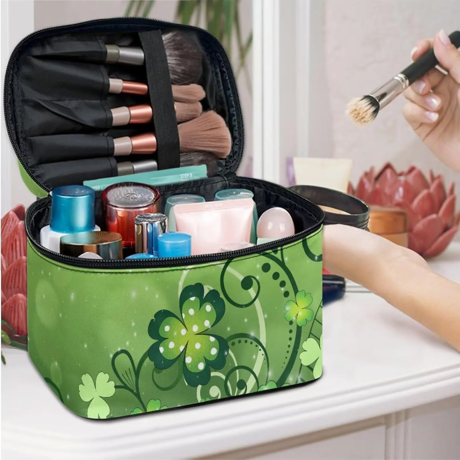 COEQINE Green Makeup Train Case Set 3 Pieces Large Capacity Cosmetic Bag With Compartment Saint Patricks Day Green Portable Hanging Organizer For Travel Waterproof Coin Purse