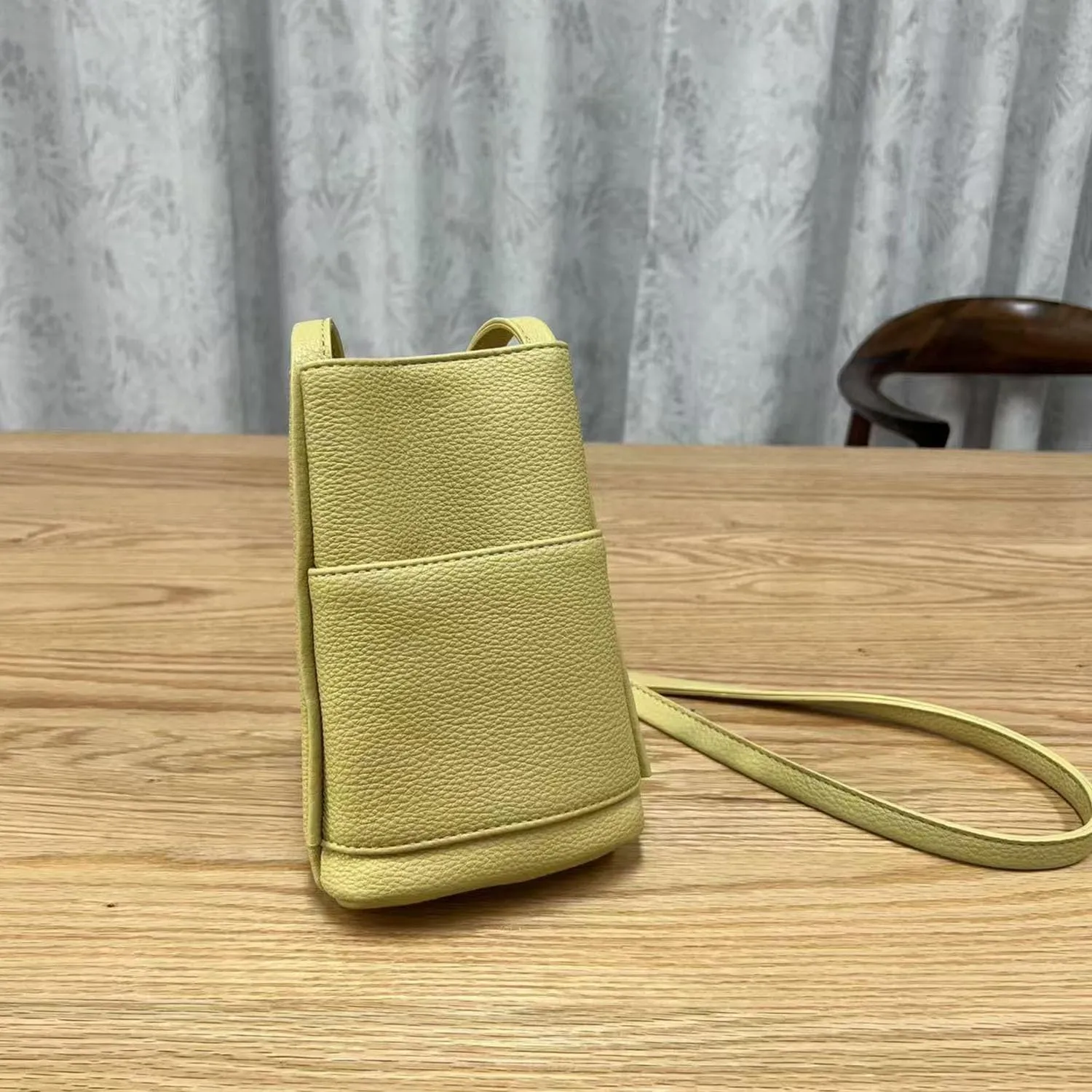 Crossbody Bag Small Crossbody Purse for Women Trendy Adjustable shoulder straps