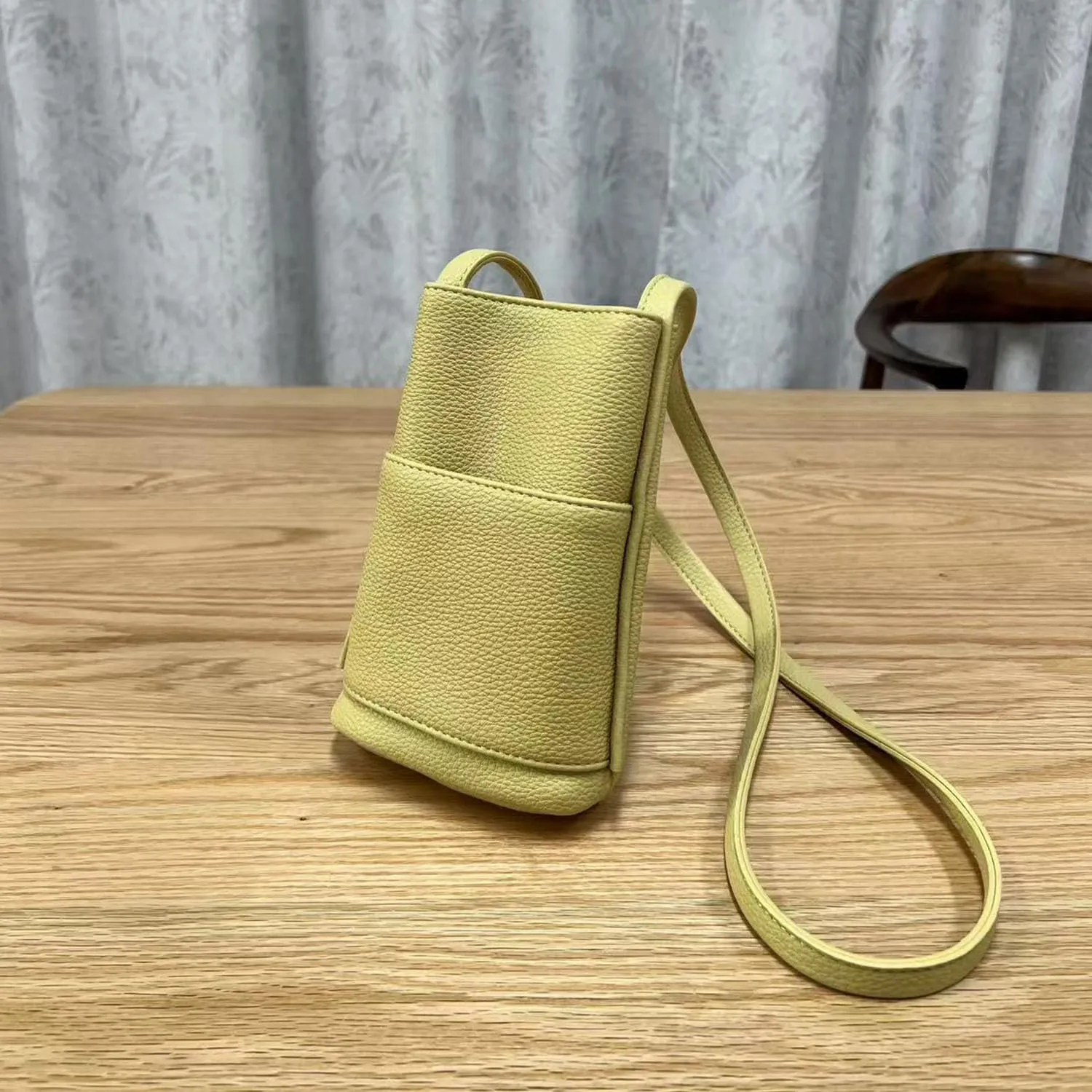 Crossbody Bag Small Crossbody Purse for Women Trendy Adjustable shoulder straps
