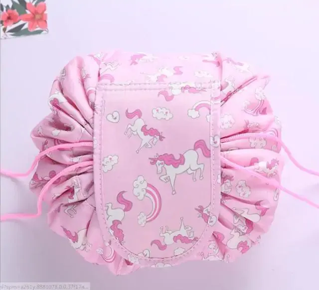 Easy Closing Cosmetic Bag