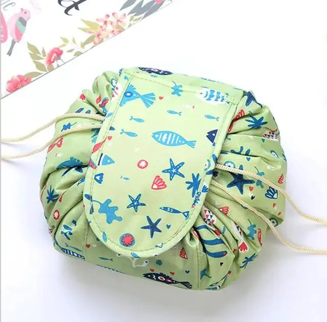 Easy Closing Cosmetic Bag