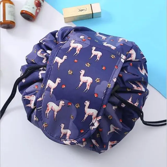 Easy Closing Cosmetic Bag