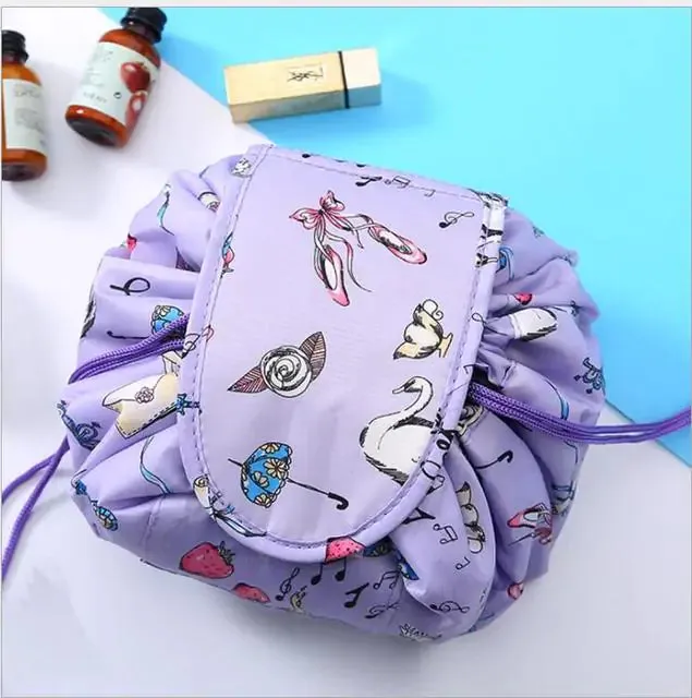 Easy Closing Cosmetic Bag