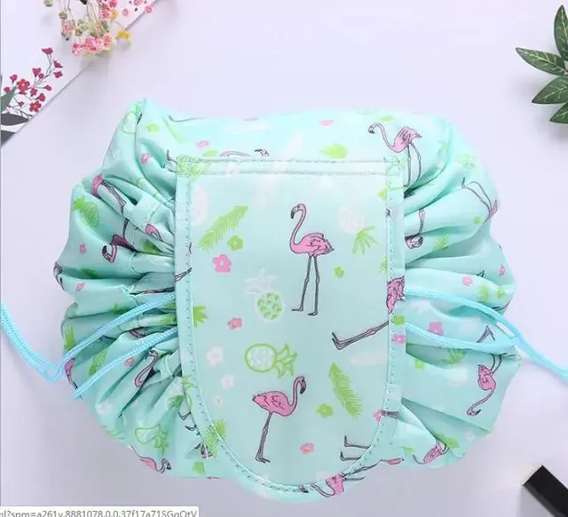 Easy Closing Cosmetic Bag
