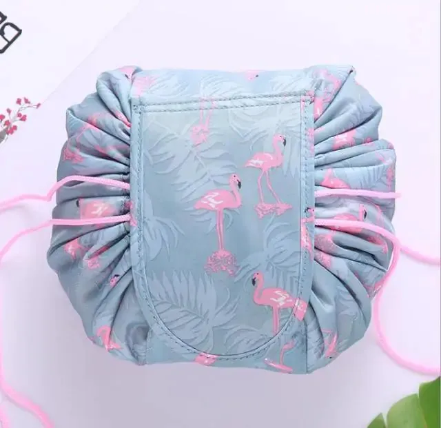 Easy Closing Cosmetic Bag