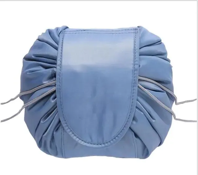 Easy Closing Cosmetic Bag