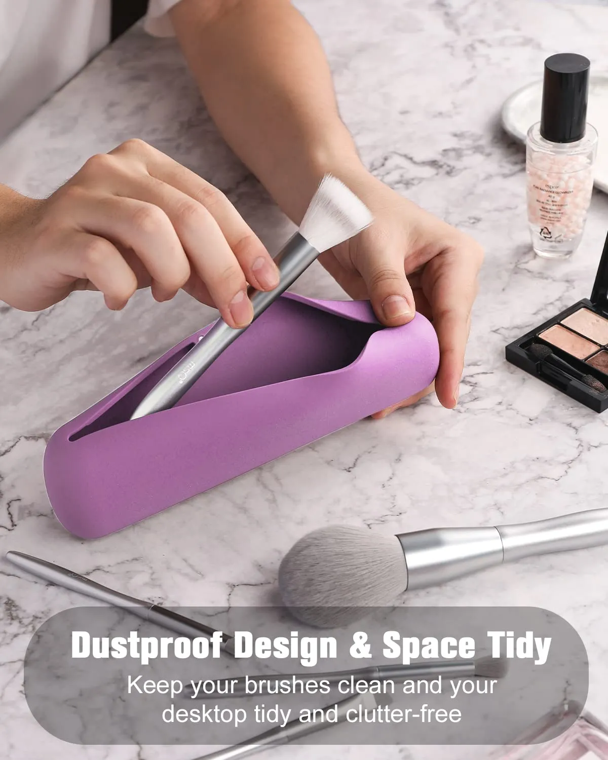 FERYES Makeup Brush Holder, Magnetic Anti-fall Out Silicon Portable Cosmetic Face Brushes Holder, Soft and Sleek Makeup Tools Organizer for Travel- Purple