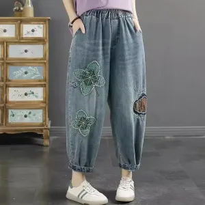 Floral Embellished Jeans