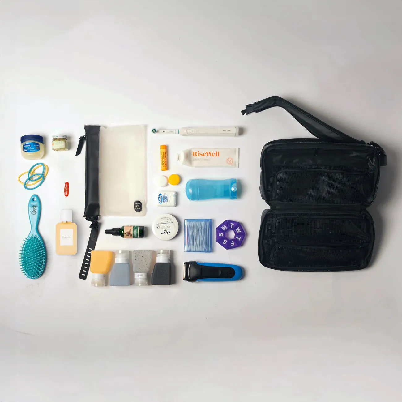 Gravel Travel Explorer MAX™ Toiletry Bag - Packing the Most - Black