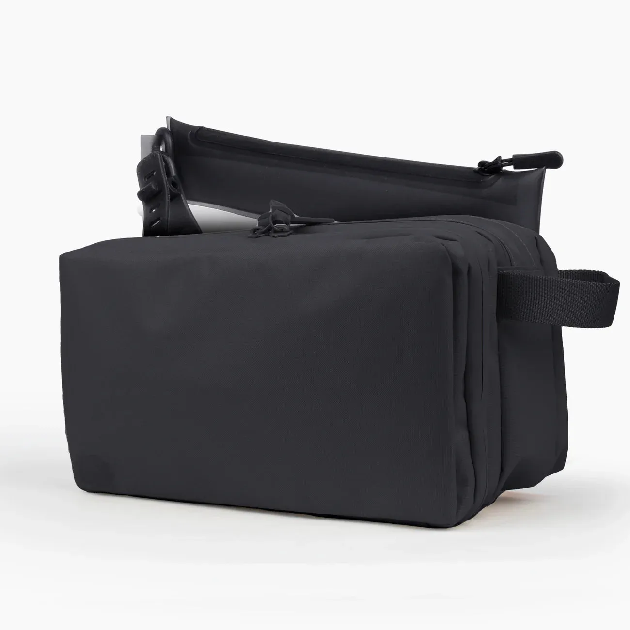 Gravel Travel Explorer MAX™ Toiletry Bag - Packing the Most - Black