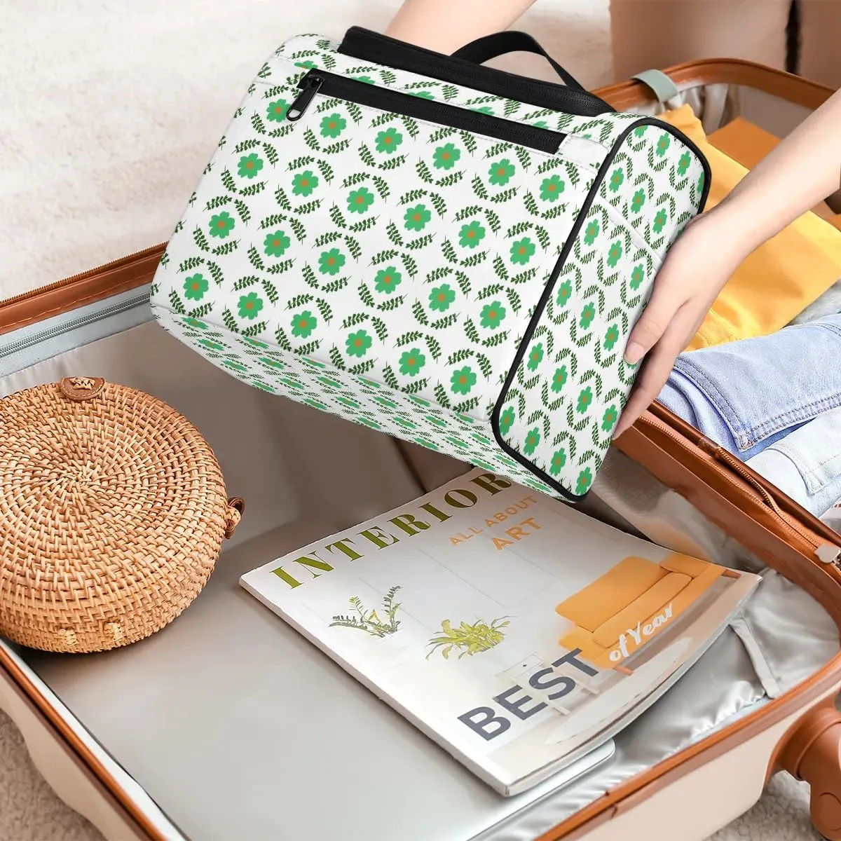 Green Floral Hanging Toiletry Bag Wash Makeup Bag for Women Men Cute Leaves Travel Cosmetics Bag Shaving Bag Organizer Kit for Accessories, Cosmetics, Travel Essentials