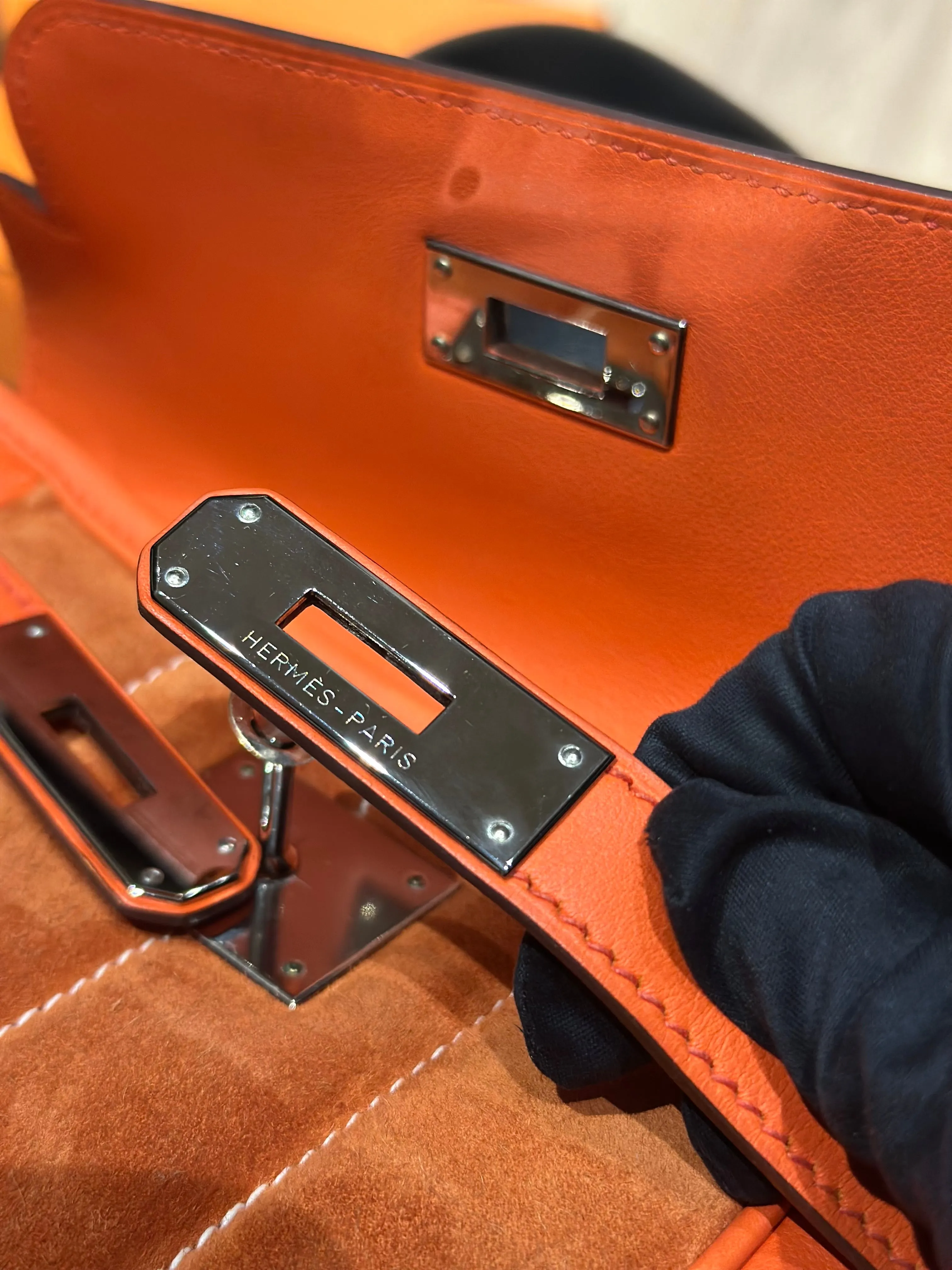 HERMÈS - BERLINE CROSSBODY BAG ORANGE LEATHER & SUEDE RUTHÉNIUM HARDWARE