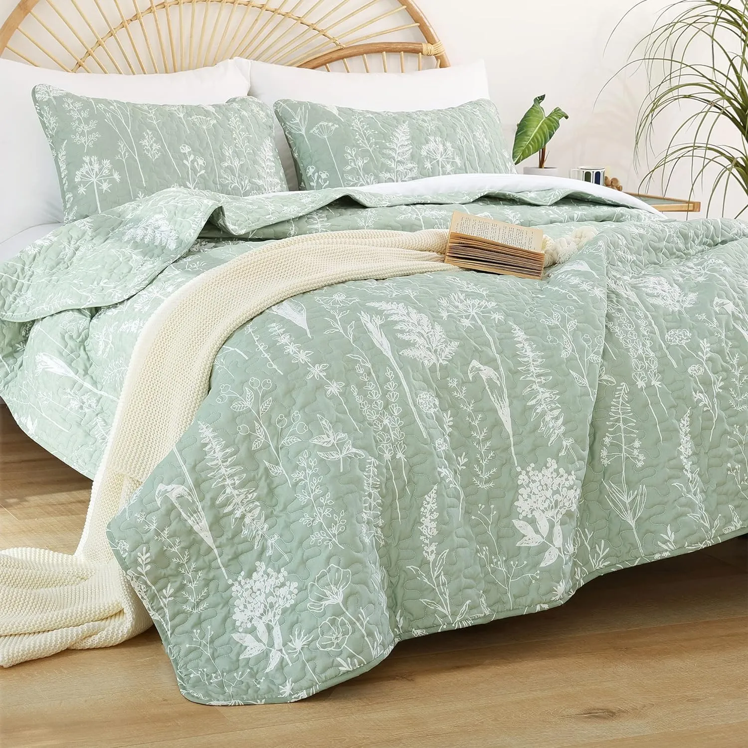 JANZAA Quilts Queen Size Sage Green Quilt Botanical with Floral Pattern Microfiber Bedspreads Queen Size 3 Pieces Lightweight Comforter Reversible Bedding Set with 2 Pillow Cases