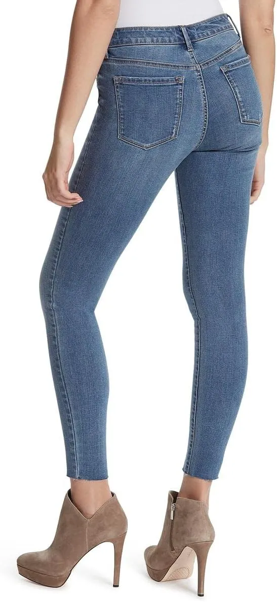 Jessica Simpson Women's Kiss Me Super Skinny Jean