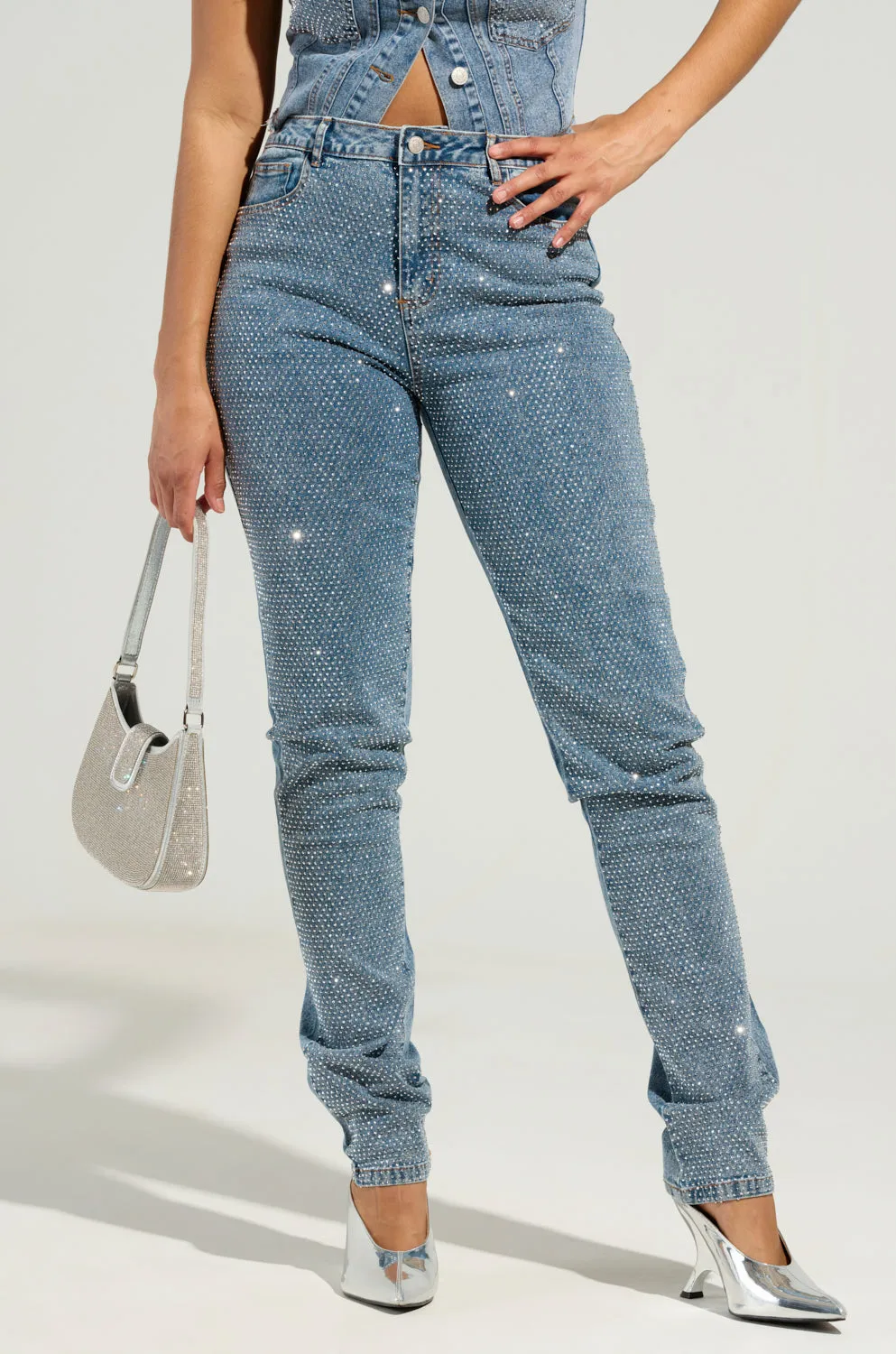 JOLIE RHINESTONE EMBELLISHED TAPERED JEAN