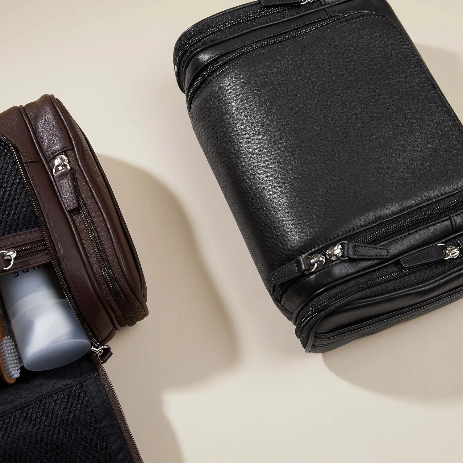 Leatherology Hanging Toiletry Kit