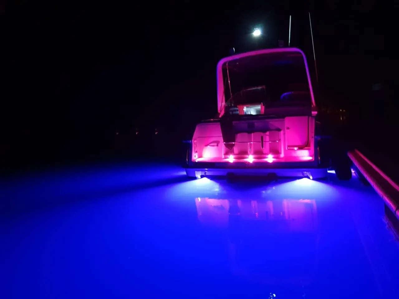 Made in Japan JB20W LED Underwater Boat Light – 30W COB, IP68 Waterproof, 2700LM, 9V-32V DC, Single Color, Transom Surface Mount for Trailer Boat, Fishing Boat, Cruiser (Cool White)