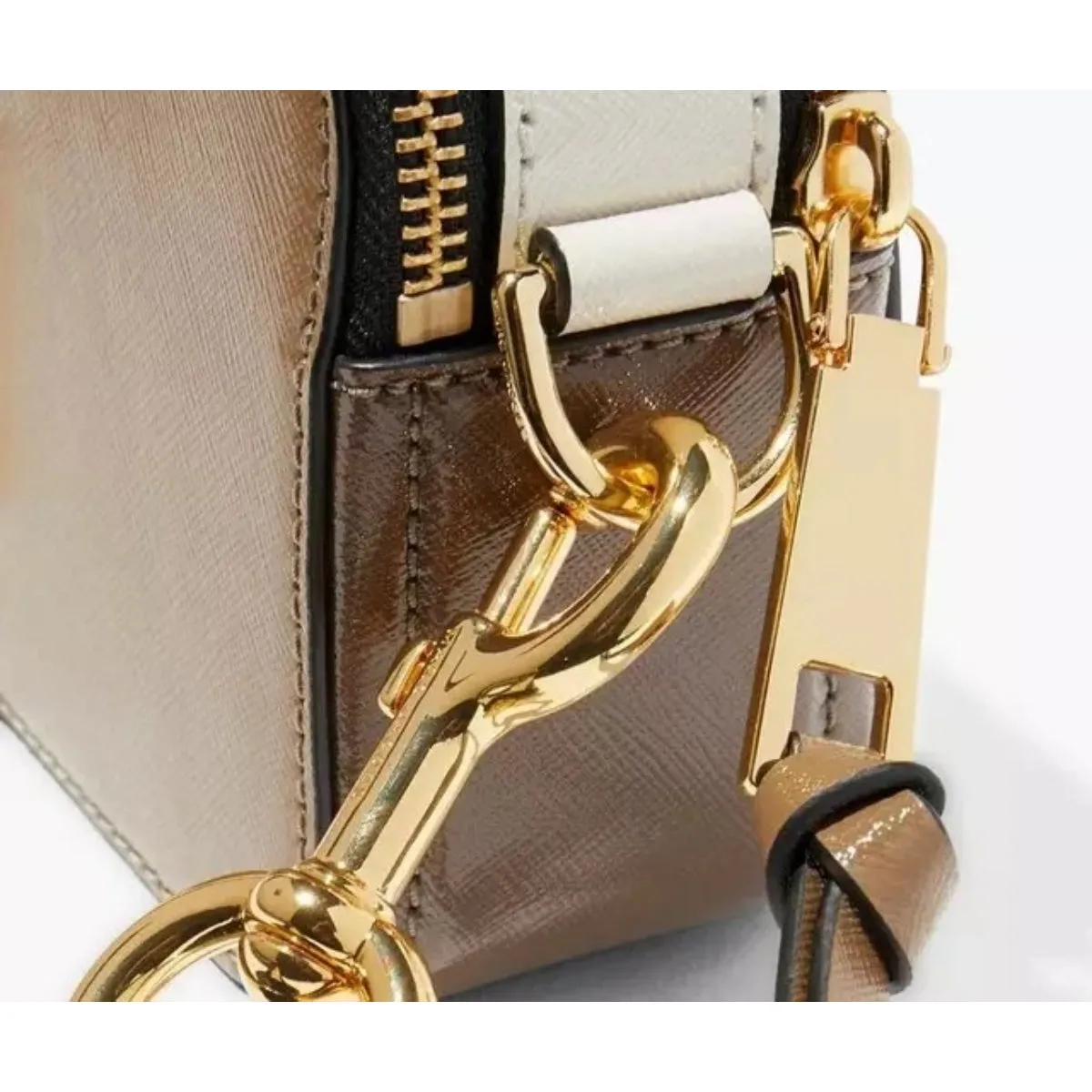 Marc Jacobs The Snapshot Crossbody Bag In French Grey Multi - M0014146-064