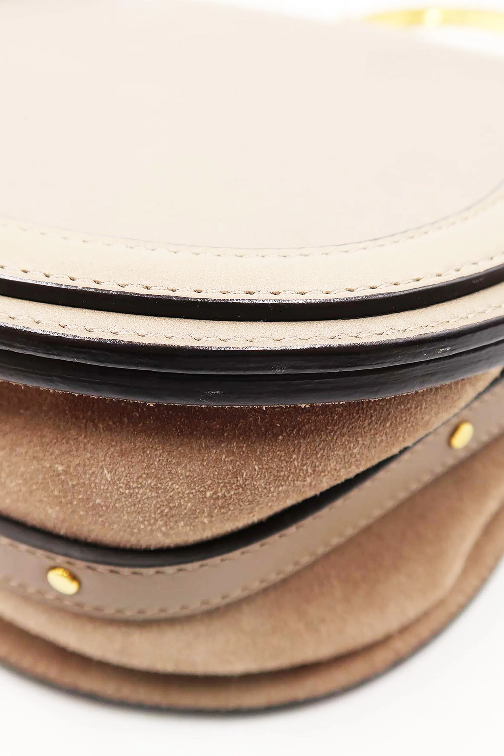 Medium Nile Bracelet Bag Beige