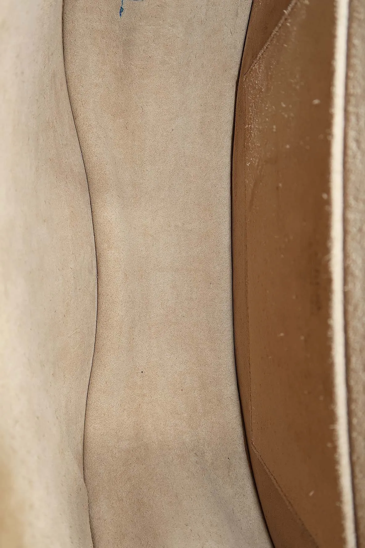 Medium Nile Bracelet Bag Beige