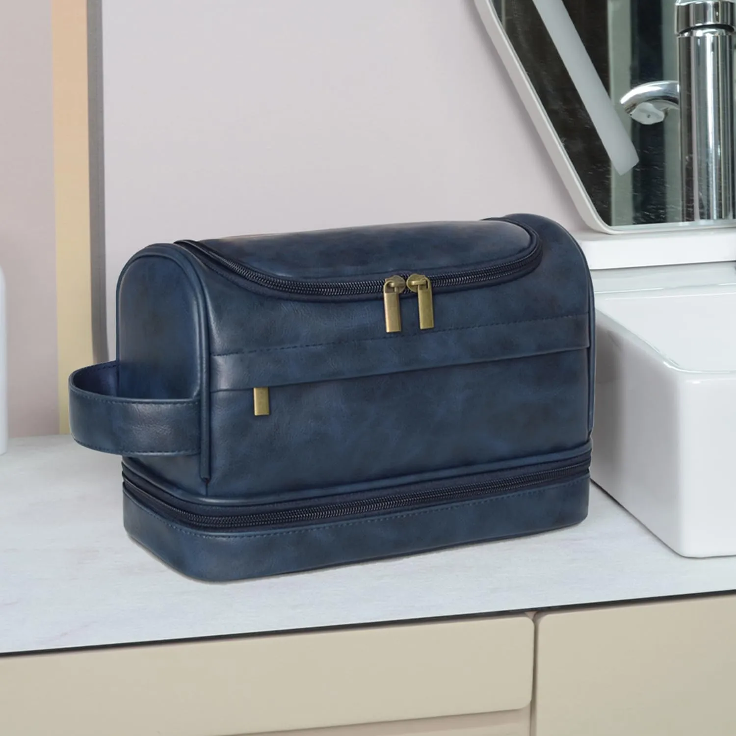Personalized Toiletry Bag for Men and Women Leather Toiletry Organizer Shaving Dopp Kit Travel Bathroom Bag Cosmetic Pouch（NavyBlue）