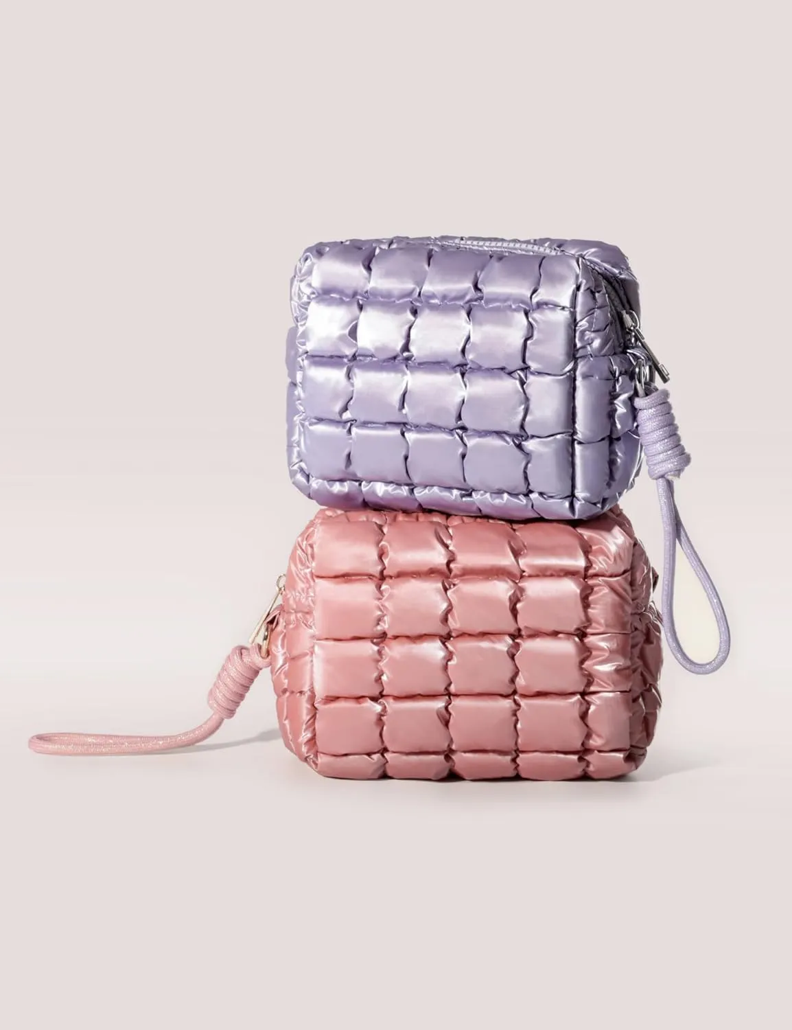 Quilted Makeup Bag Puffy Cosmetic Bag Puffer Travel Toiletry Bag for Women, Small Makeup Pouch for Purse Quilted Cosmetic Pouch for Essentials Toiletries, Gift for Women