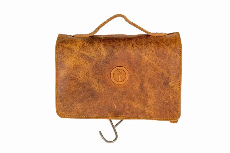 Rockliff - Fold-Out Toiletry Bag in Crazy Horse Tan