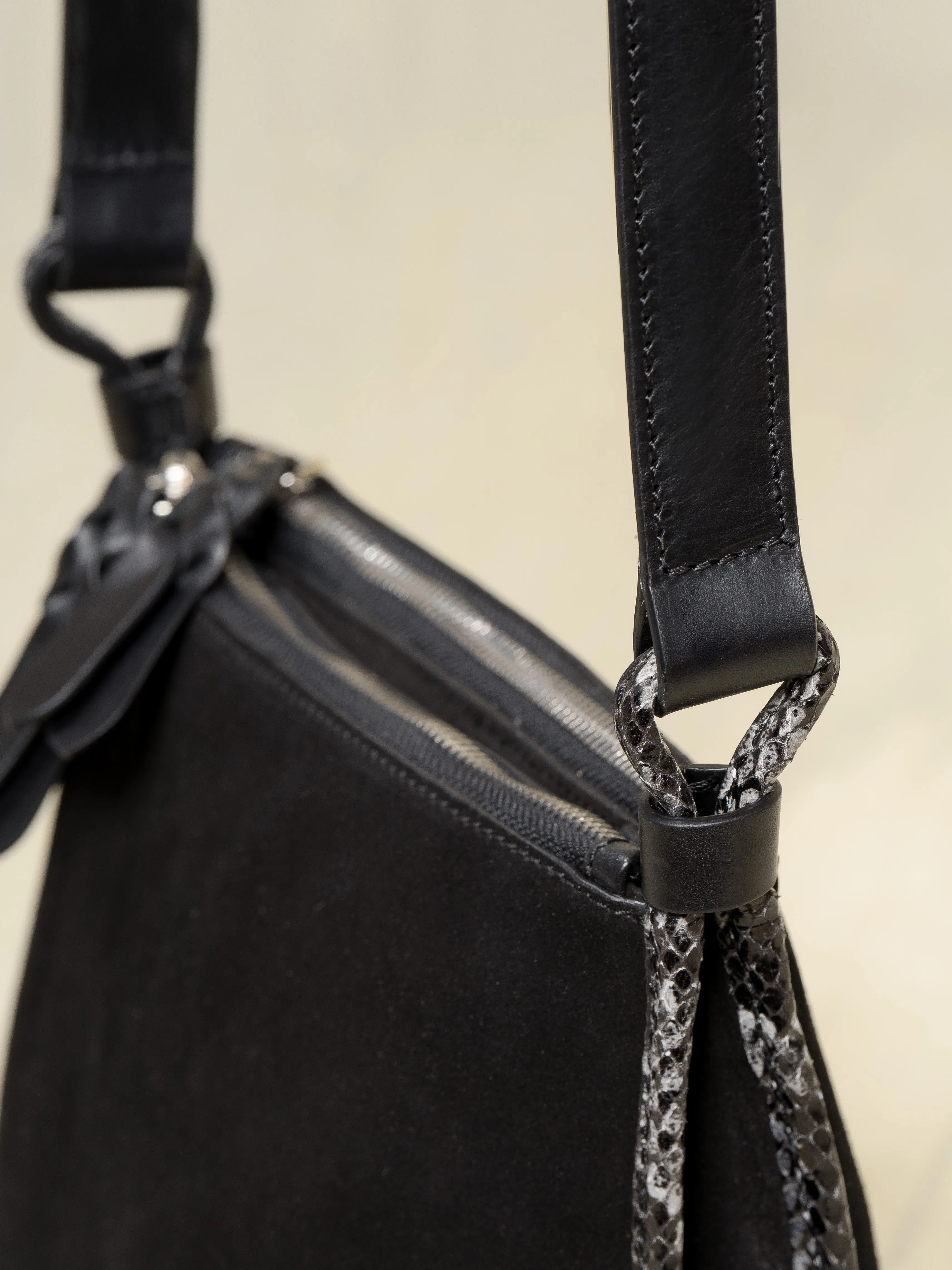 The Rosetta Crossbody