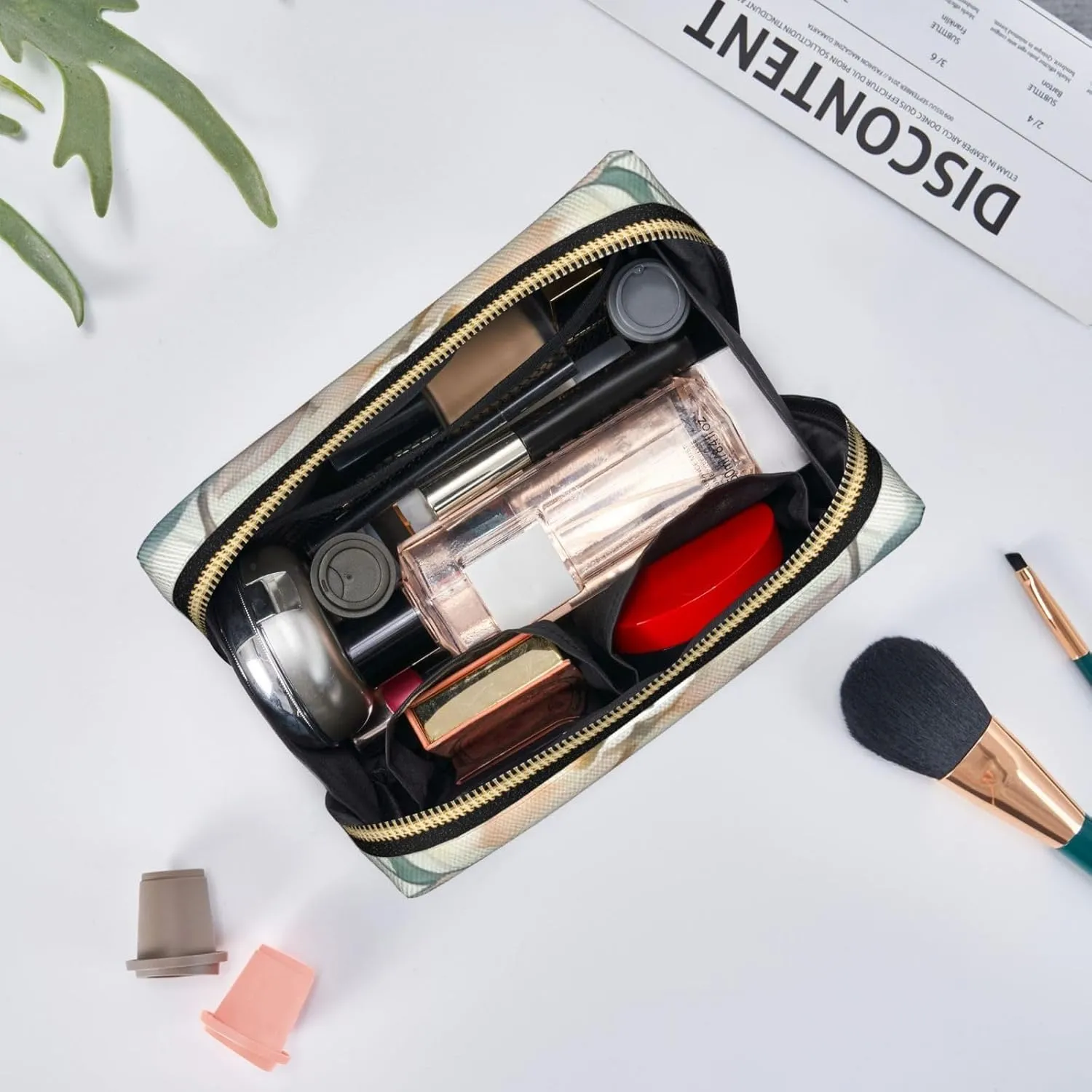 Toiletry Bag for Women Men Dopp Kit Travel Makeup Bag Hand Drawn Pattern Make Up Organizers Cosmetic Bag