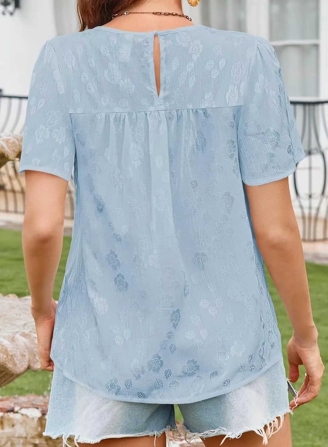 Tops for Women 2025 Boho Floral Blouses Short Puff Sleeve Shirts Summer Flowy Crew Neck Casual Peasant Lace Clothing