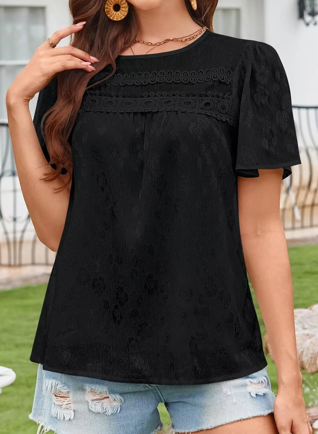 Tops for Women 2025 Boho Floral Blouses Short Puff Sleeve Shirts Summer Flowy Crew Neck Casual Peasant Lace Clothing