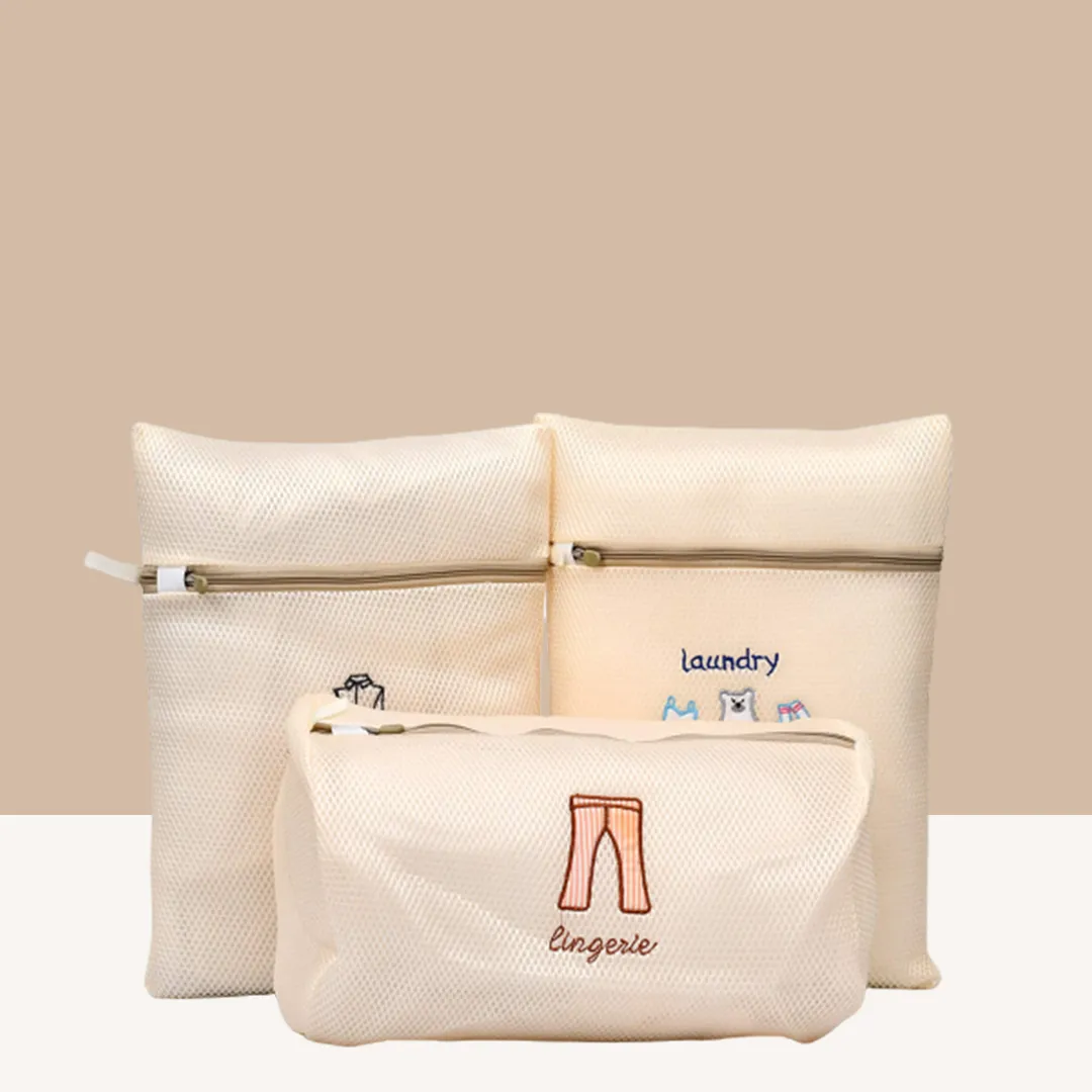 Travel Organizer Cream Laundry Bag