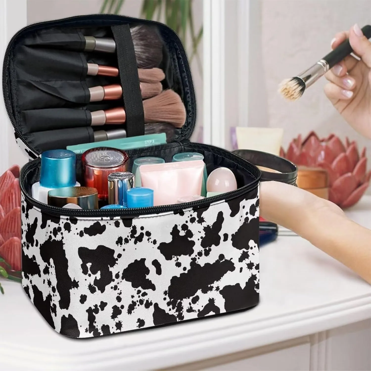 Uasibuni Black Camo Makeup Bag with Zipper Medium Cosmetic Bag with Handle Toiletry Bag Small Cosmetic Bag for Purse