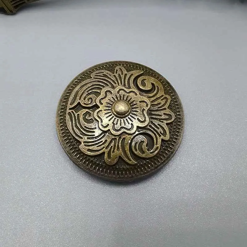 Vintage Round Zinc Alloy Arabesque Screw-Back Stud Buttons 10pcs