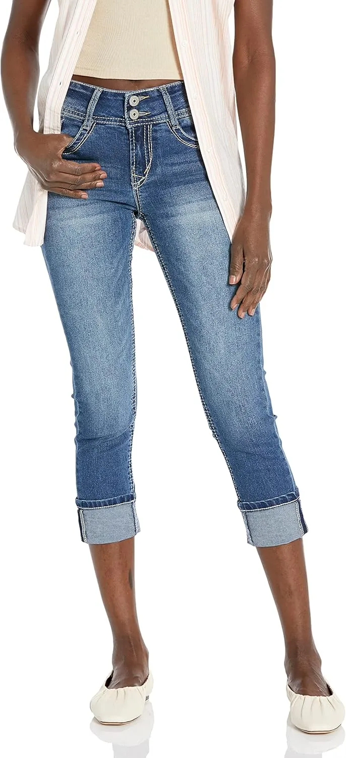 WallFlower Women's Luscious Curvy 23.5'' Crop Mid-Rise Insta Stretch Juniors (Standard and Plus)