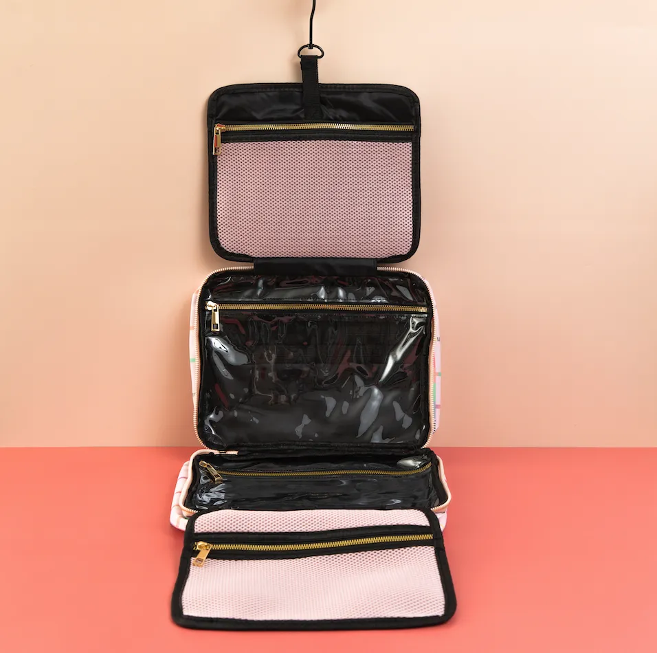 Wander Well - Off the Grid Hanging Toiletry Bag Wholesale