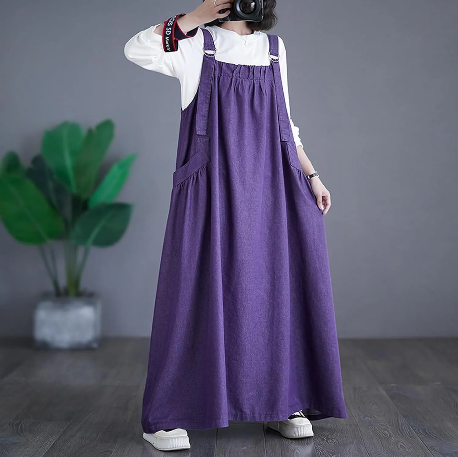 Women's Denim Pullover Casual Loose Sleeveless Adjustable Strap Denim Dress with Pockets and Wide Hem